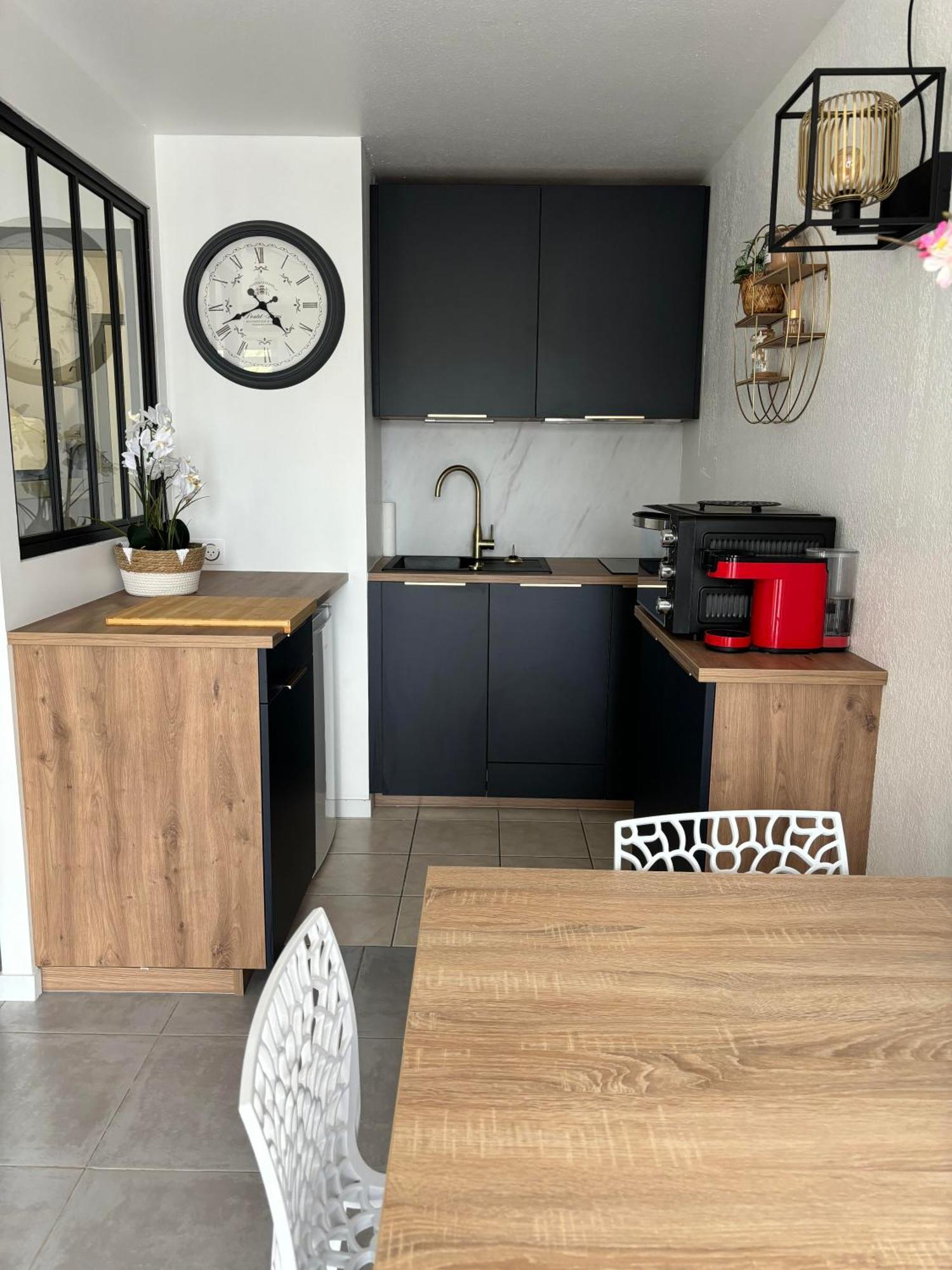 Appartement Studio 4 Personnes Dans Residence Avec Piscine 基伯龙 外观 照片