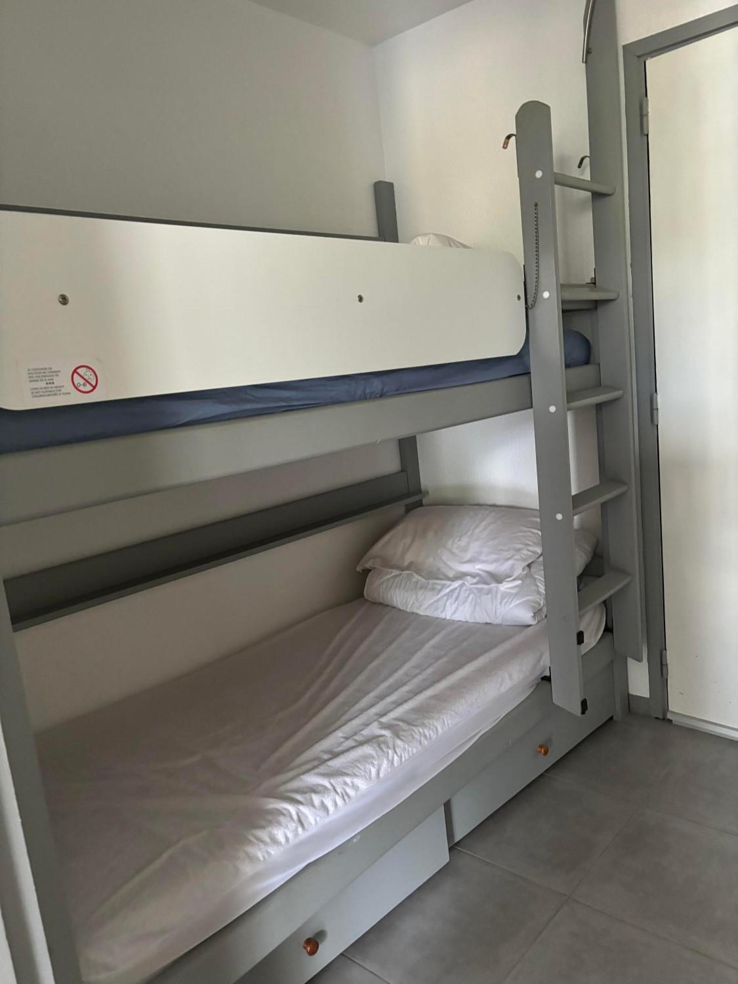 Appartement Studio 4 Personnes Dans Residence Avec Piscine 基伯龙 外观 照片